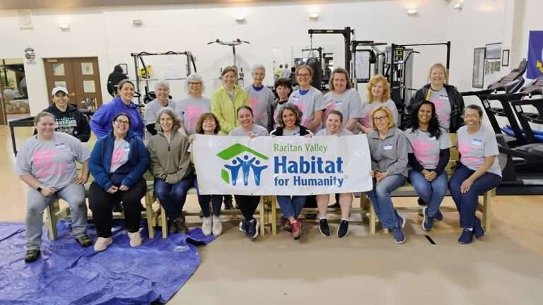 Women Build Image